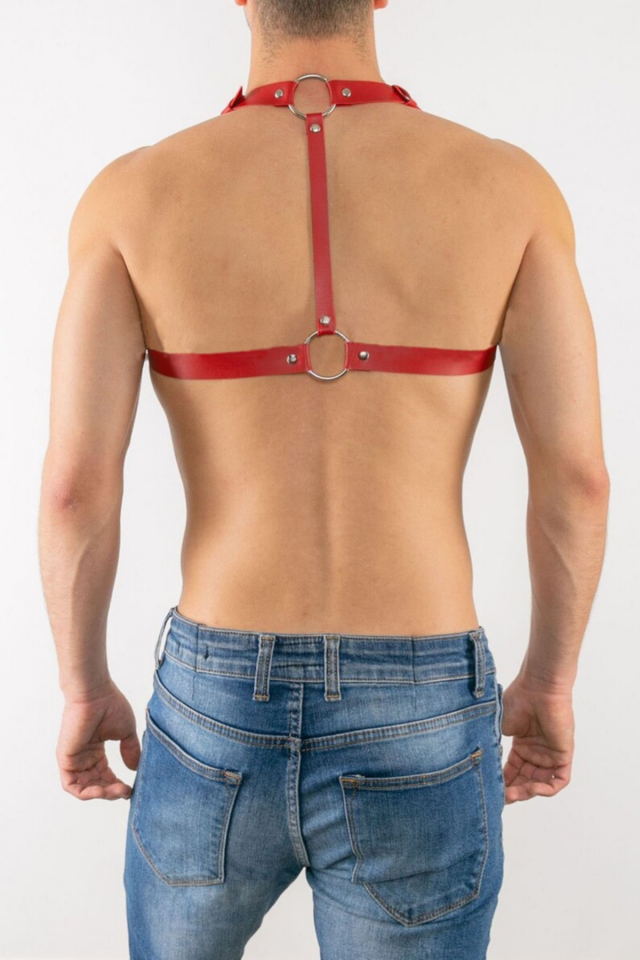Erkek Kırmızı Suni Deri Harness – Halka Detaylı Ayarlanabilir Göğüs Kemeri Fantezi Aksesuar