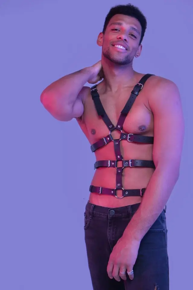 Erkek Göğüs Harness Kemer – Ayarlanabilir Tokalı Fantazi Vücut Kemer Aksesuarı
